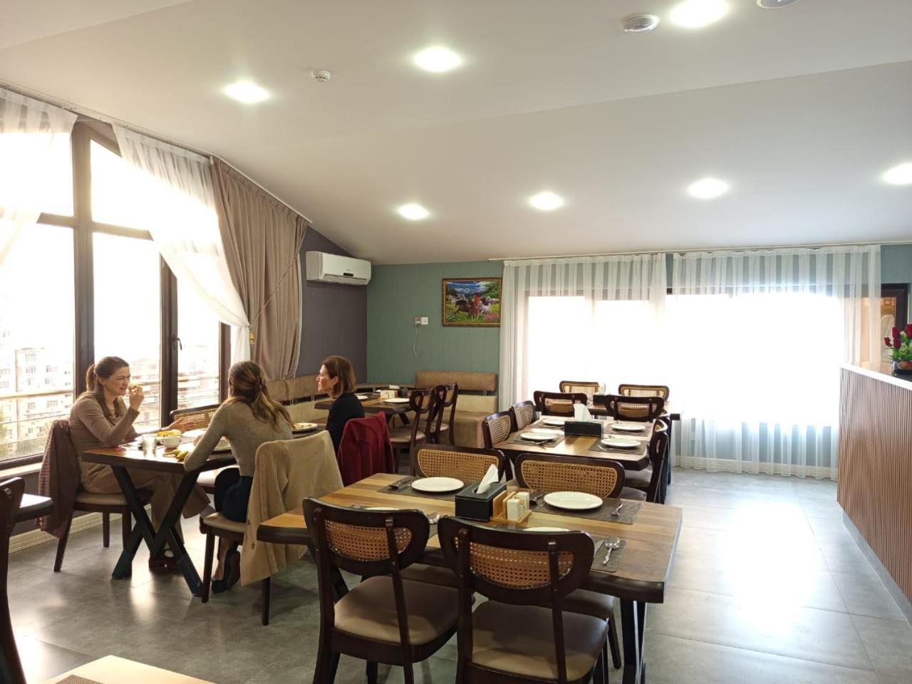 Royal Meridien Hotel Baku Luaran gambar