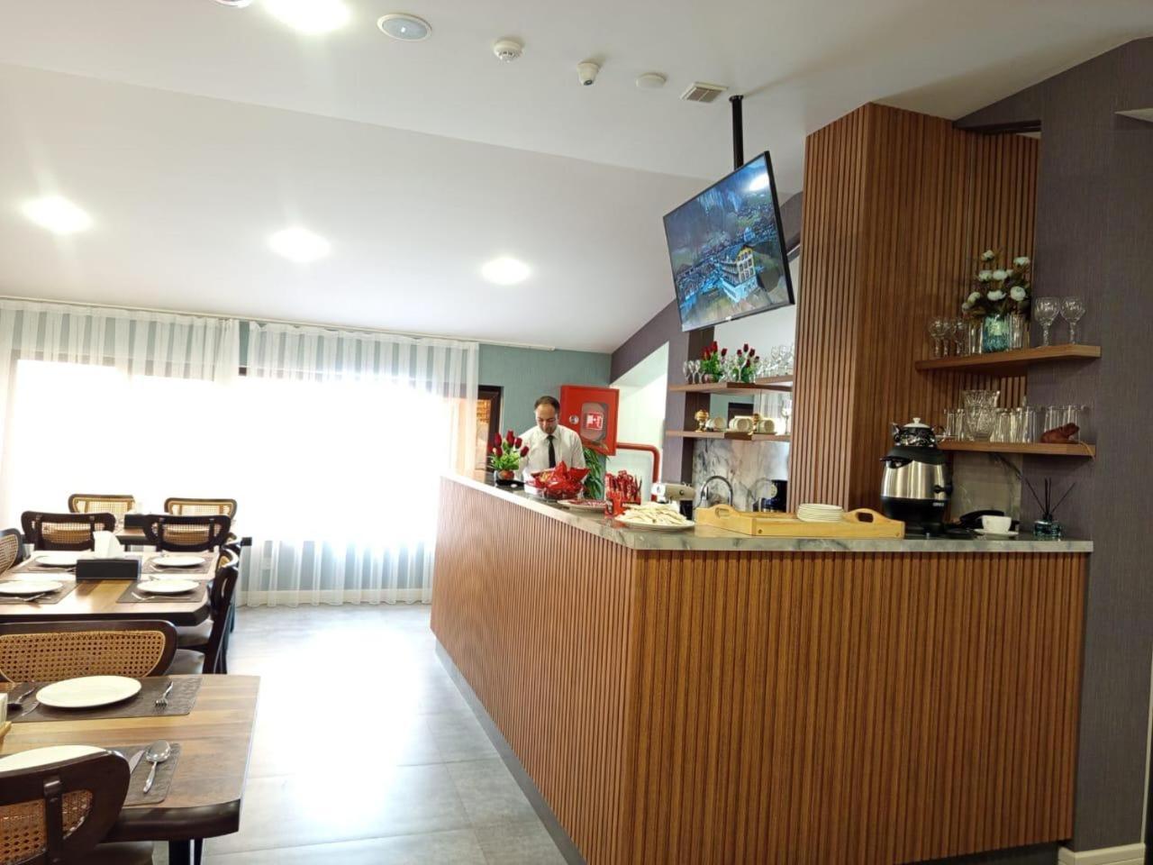 Royal Meridien Hotel Baku Luaran gambar